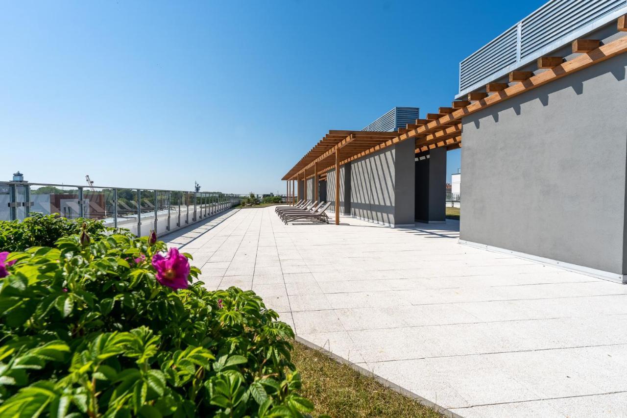 Nadmorskie Tarasy Apartament Wave Surfingbird Kołobrzeg Eksteriør bilde